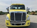 2016 Freightliner Cascadia 125 Semi Trucks/Trailer