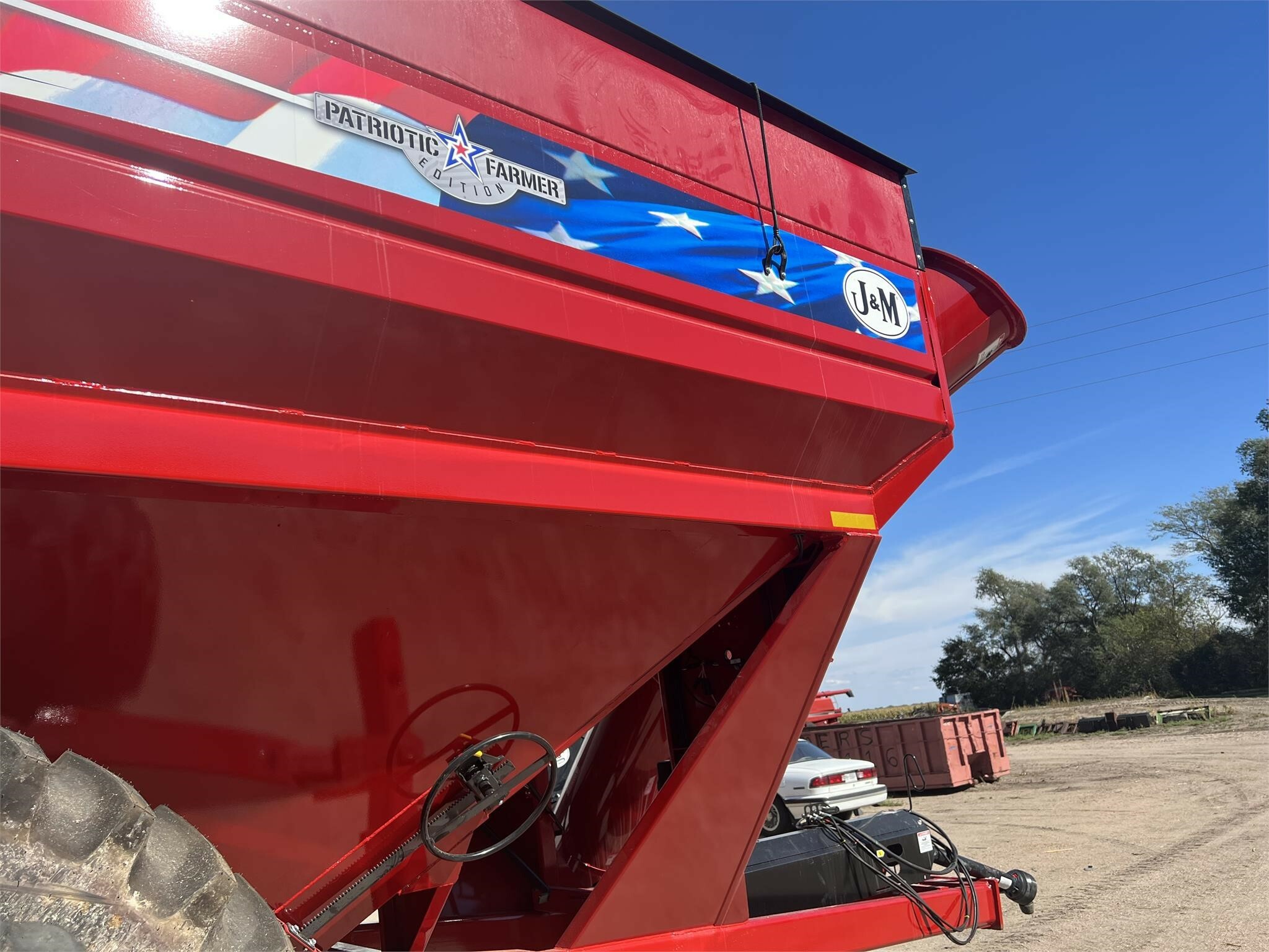 2023 J&M 1112-20D Grain Cart