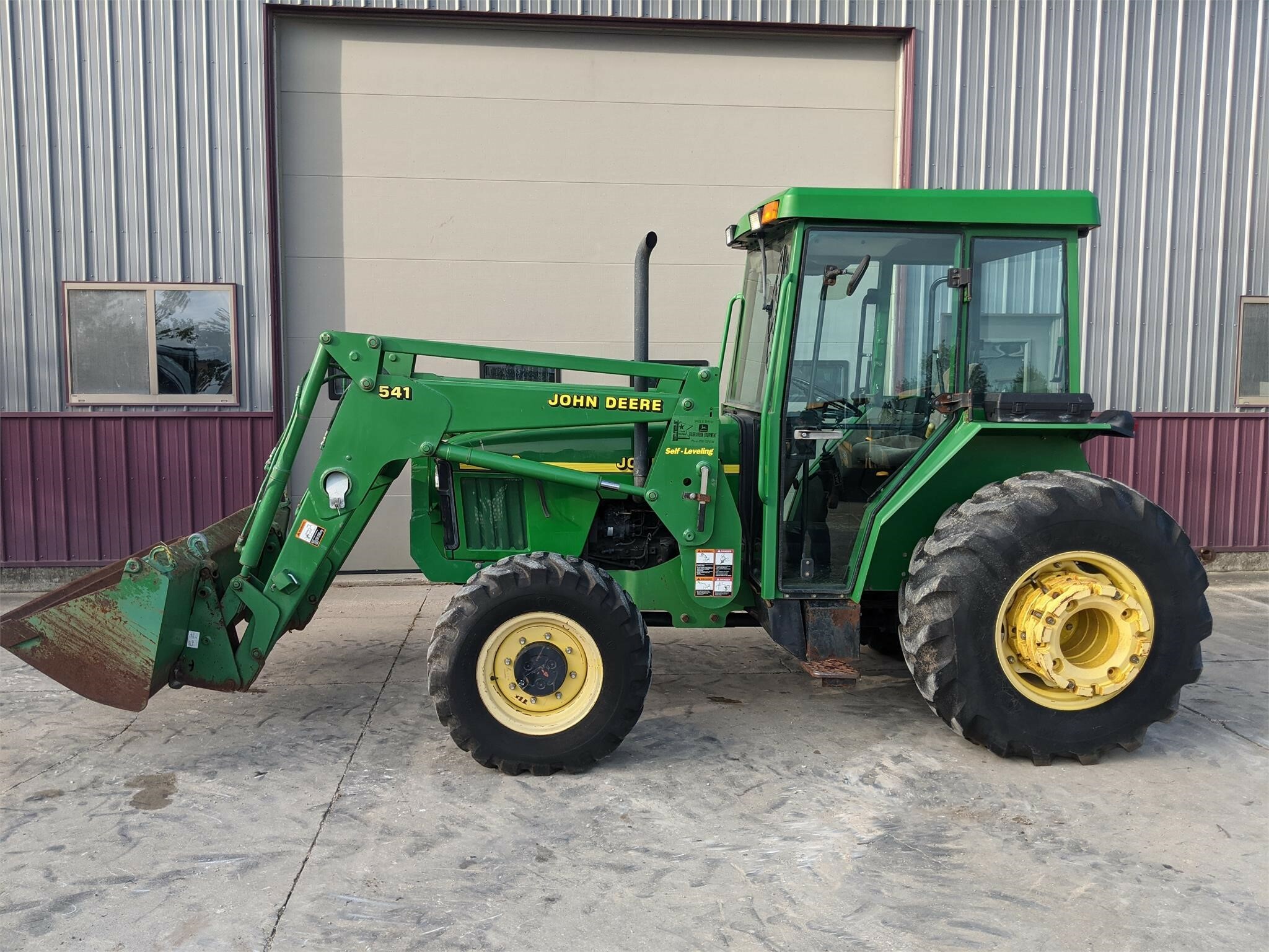 2000 John Deere 5410 Tractor