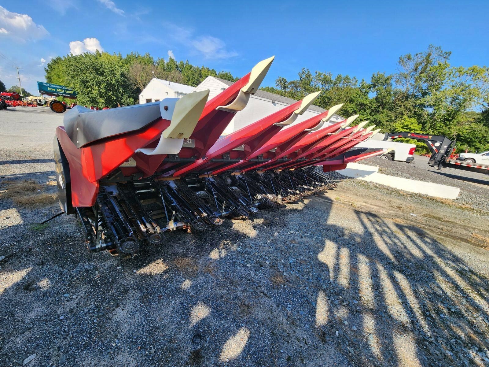 2016 Drago 830 GT Corn Head 58,950 Machinery Pete