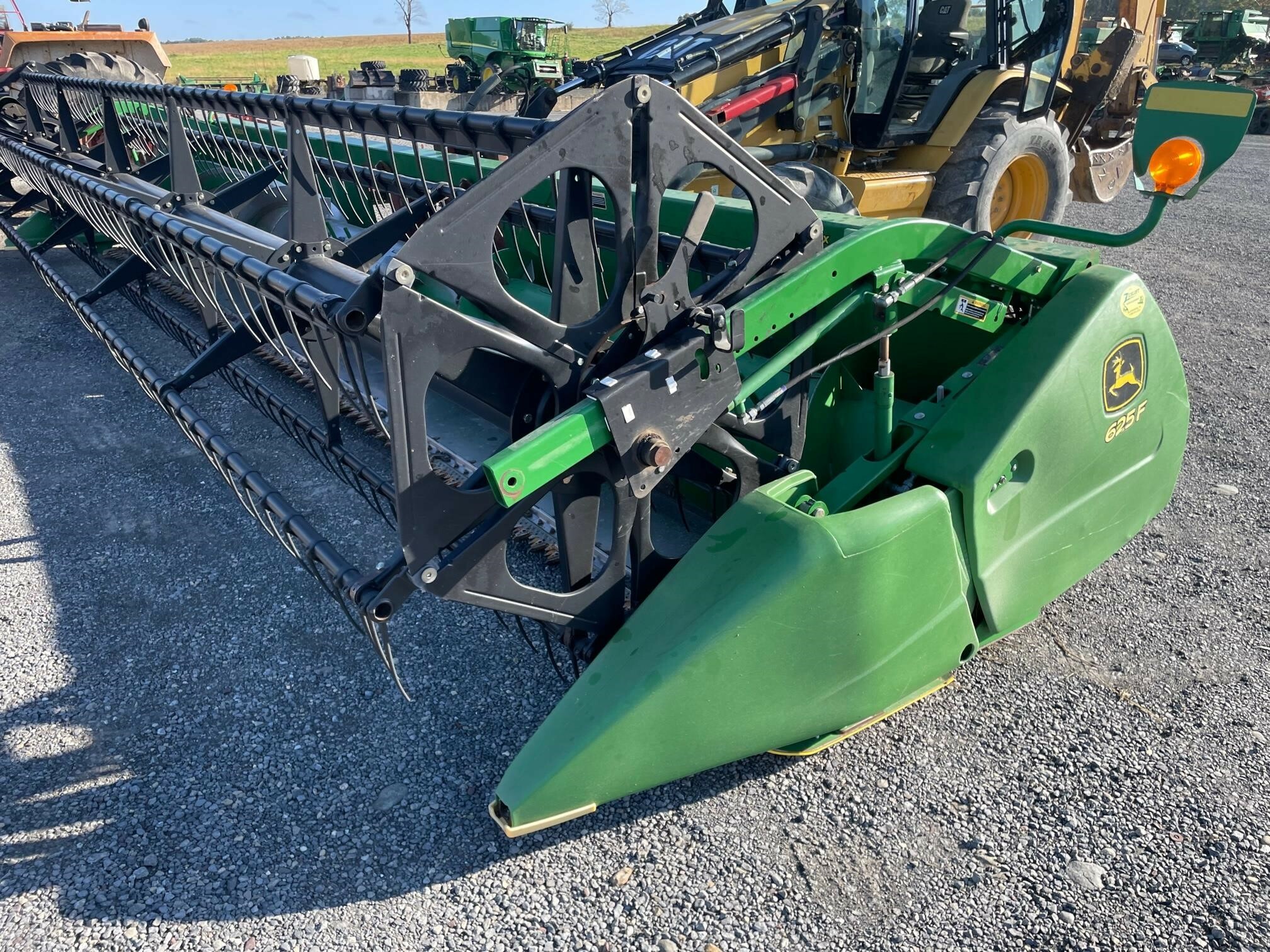 2013 John Deere 625F Platform