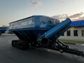 2019 Kinze 1305 Grain Cart
