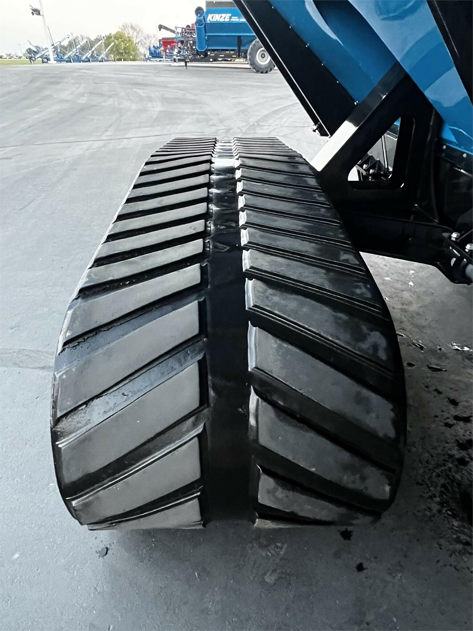 2019 Kinze 1305 Grain Cart