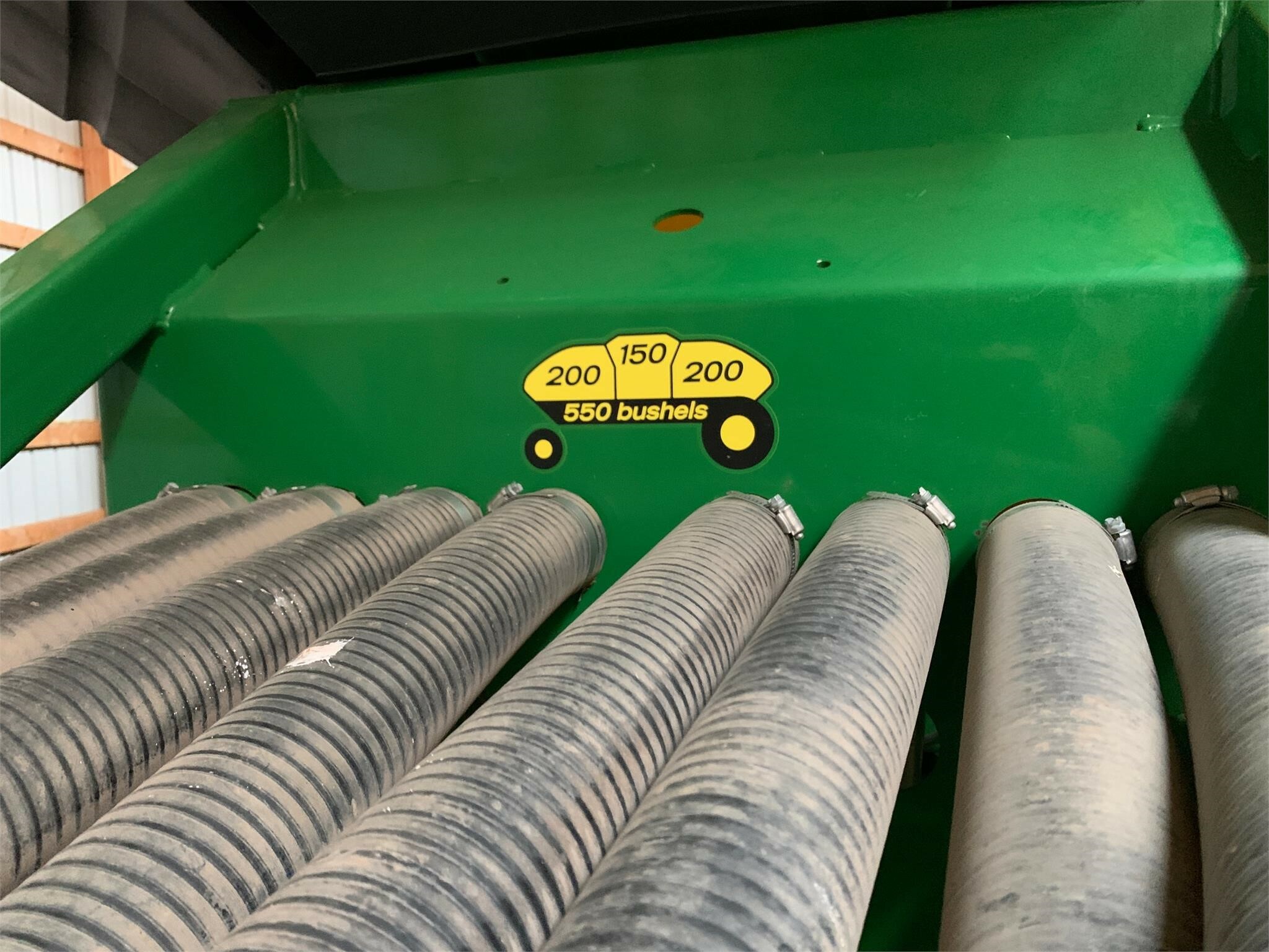 2015 John Deere 1890 Air Seeder 257,900 Machinery Pete