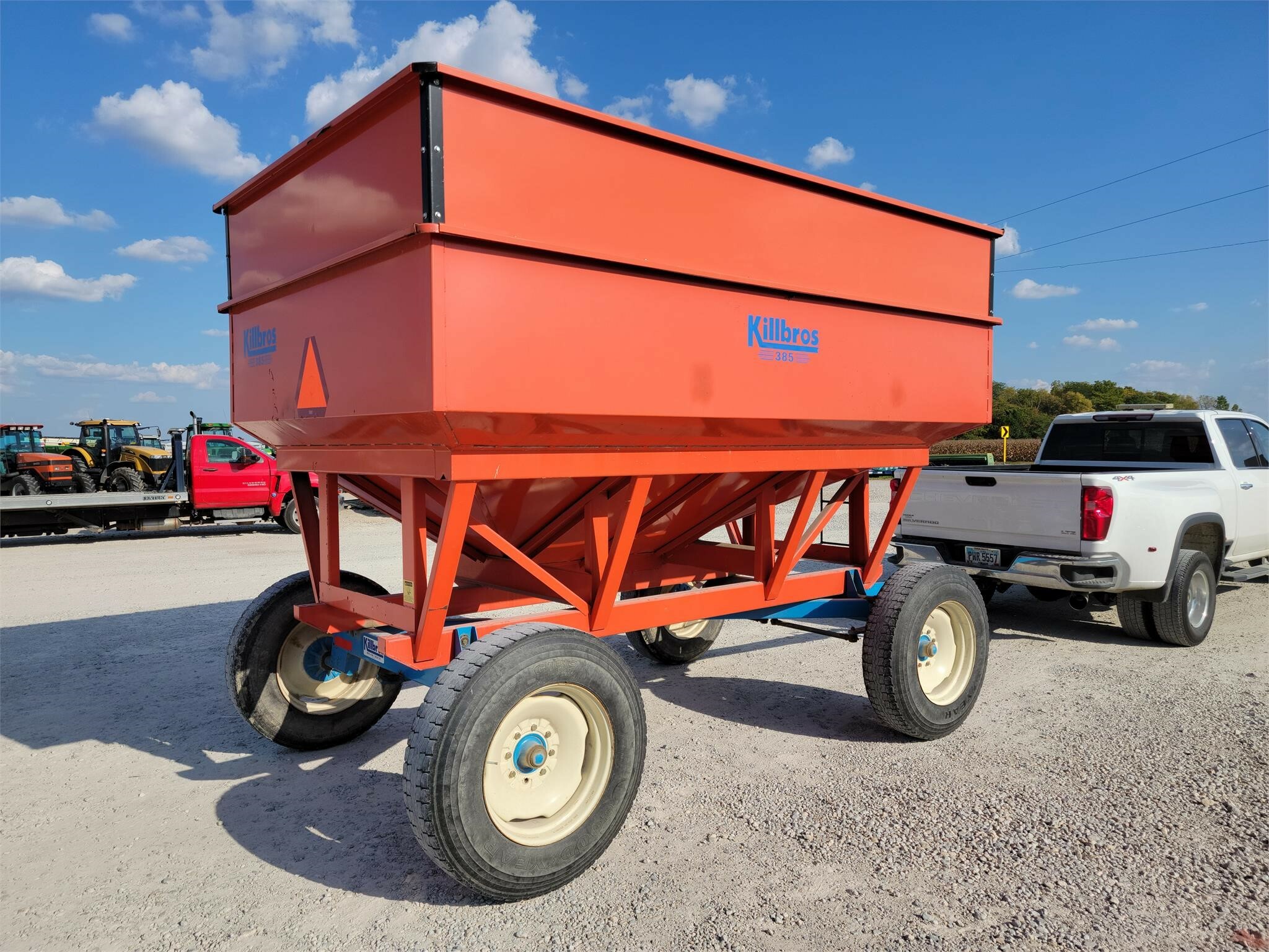 2004 Killbros 385 Gravity Wagon 6,000 Machinery Pete