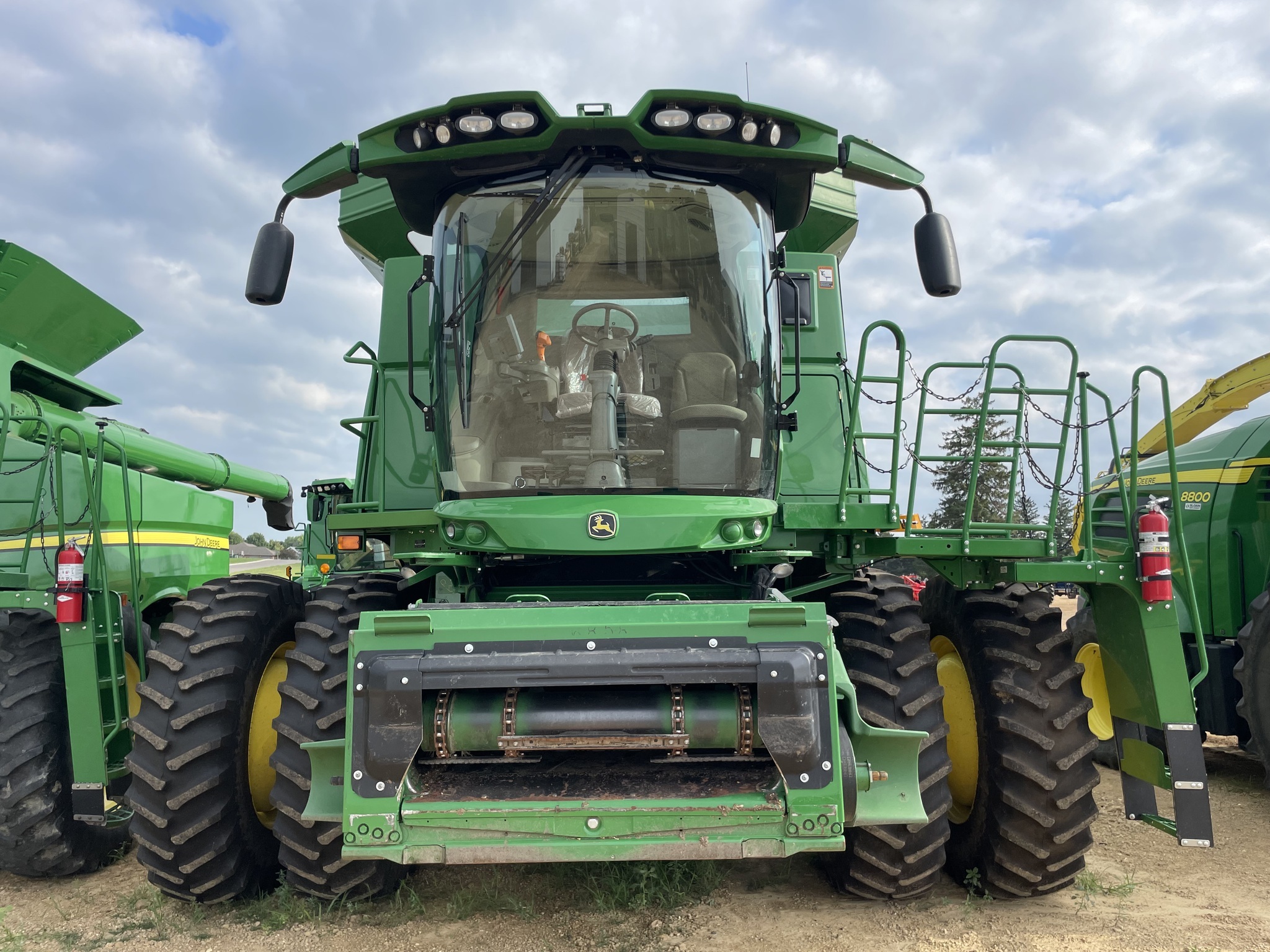 2022 John Deere S770 Combine