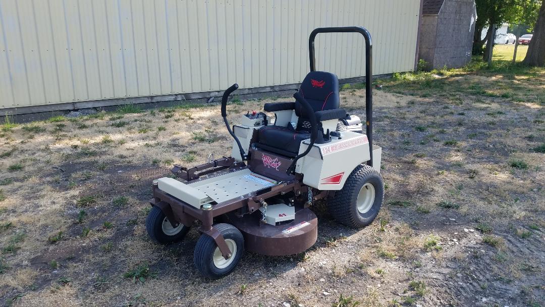 2023 Grasshopper 226V Lawn Mower