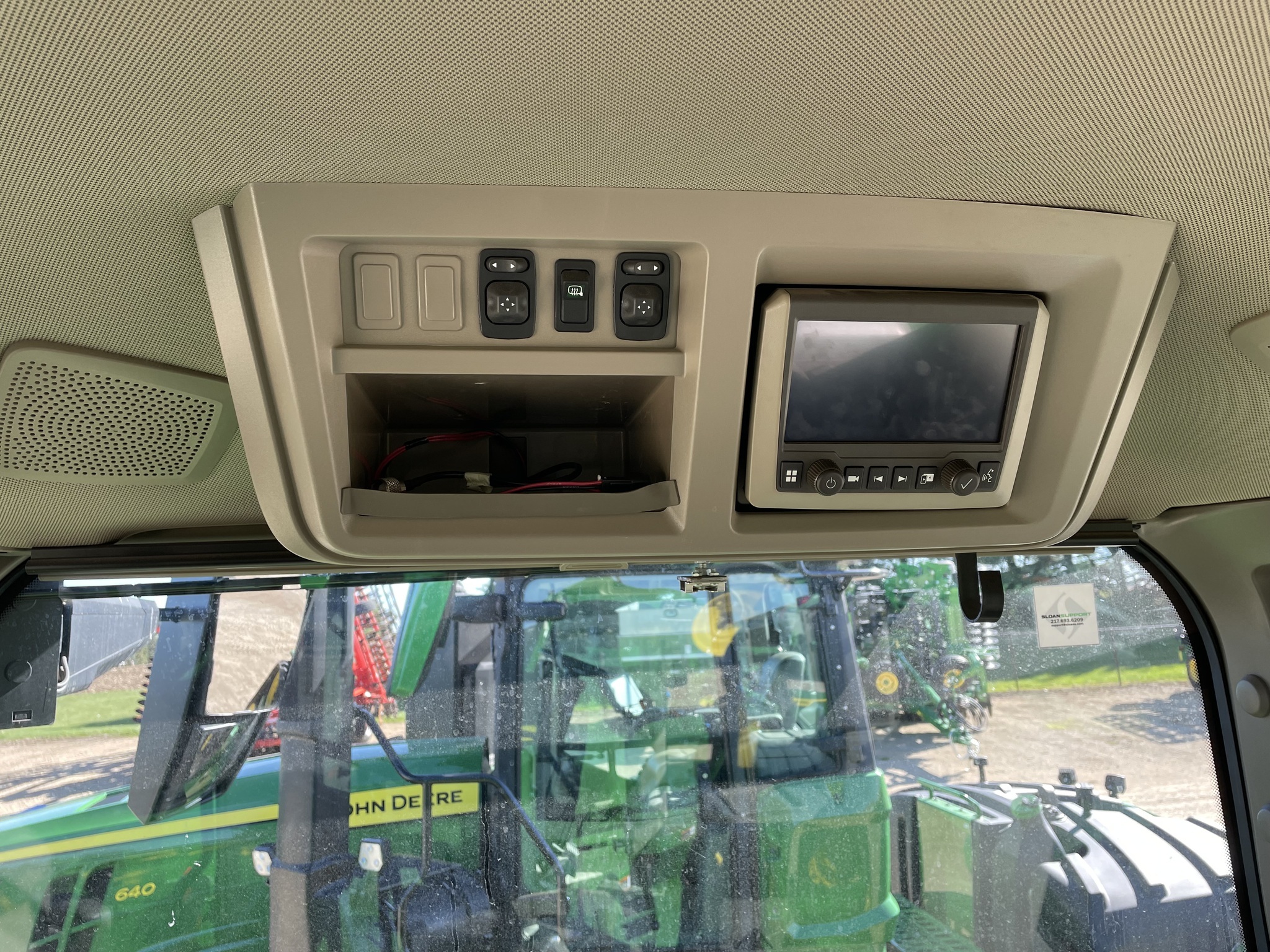 2022 John Deere 9RX 590 Tractor