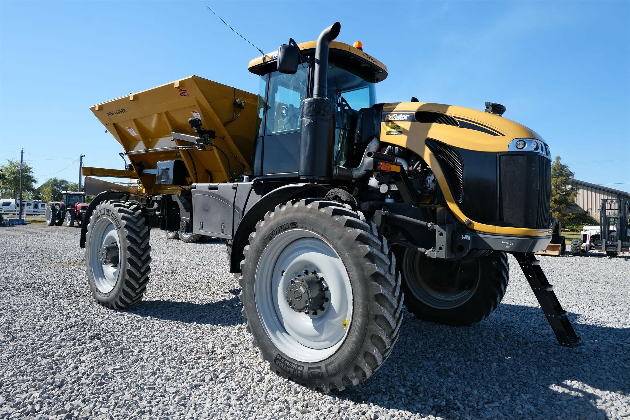 2017 Ag-Chem RoGator 1100B Self-Propelled Sprayer