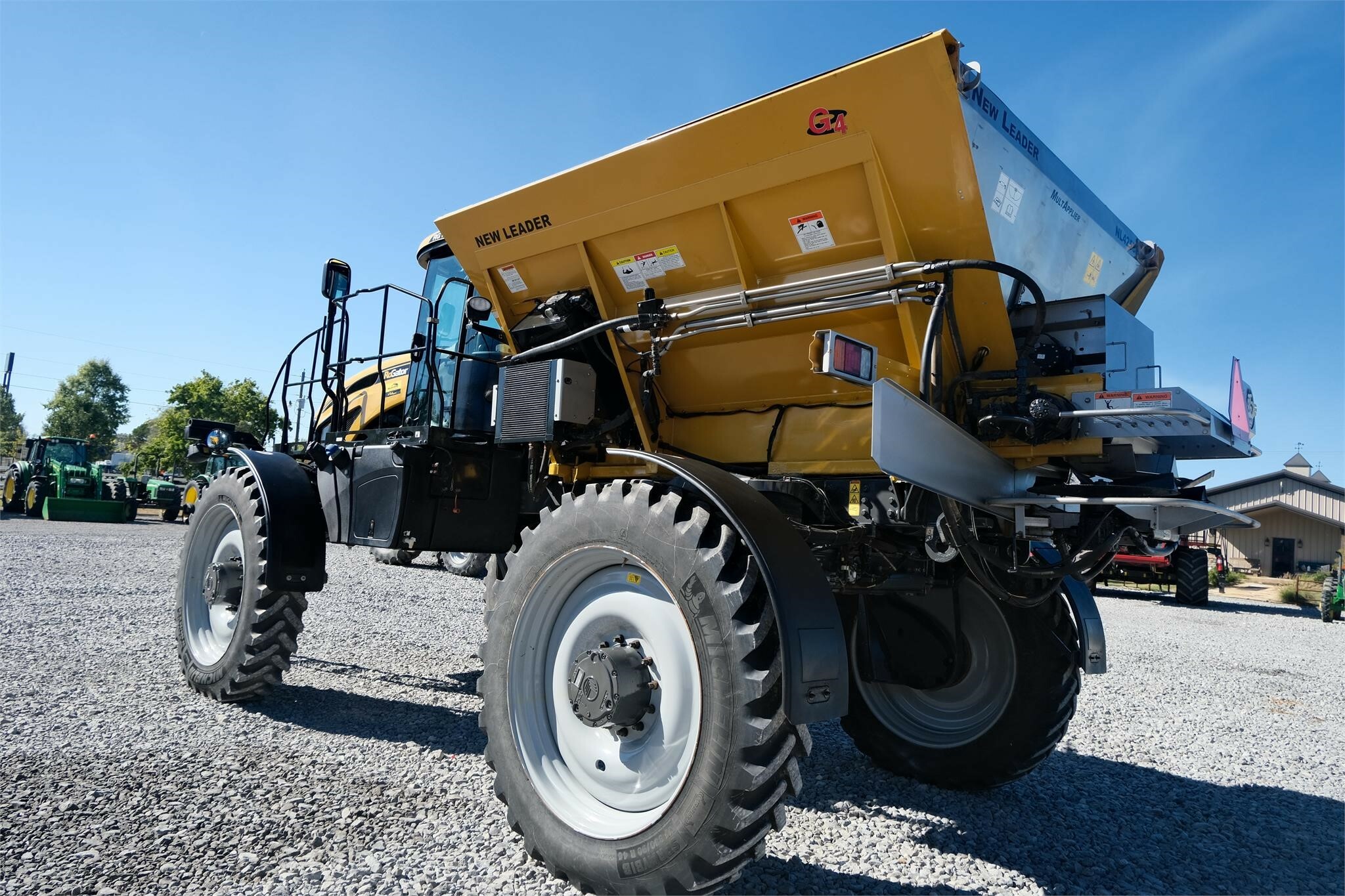 2017 Ag-Chem RoGator 1100B Self-Propelled Sprayer