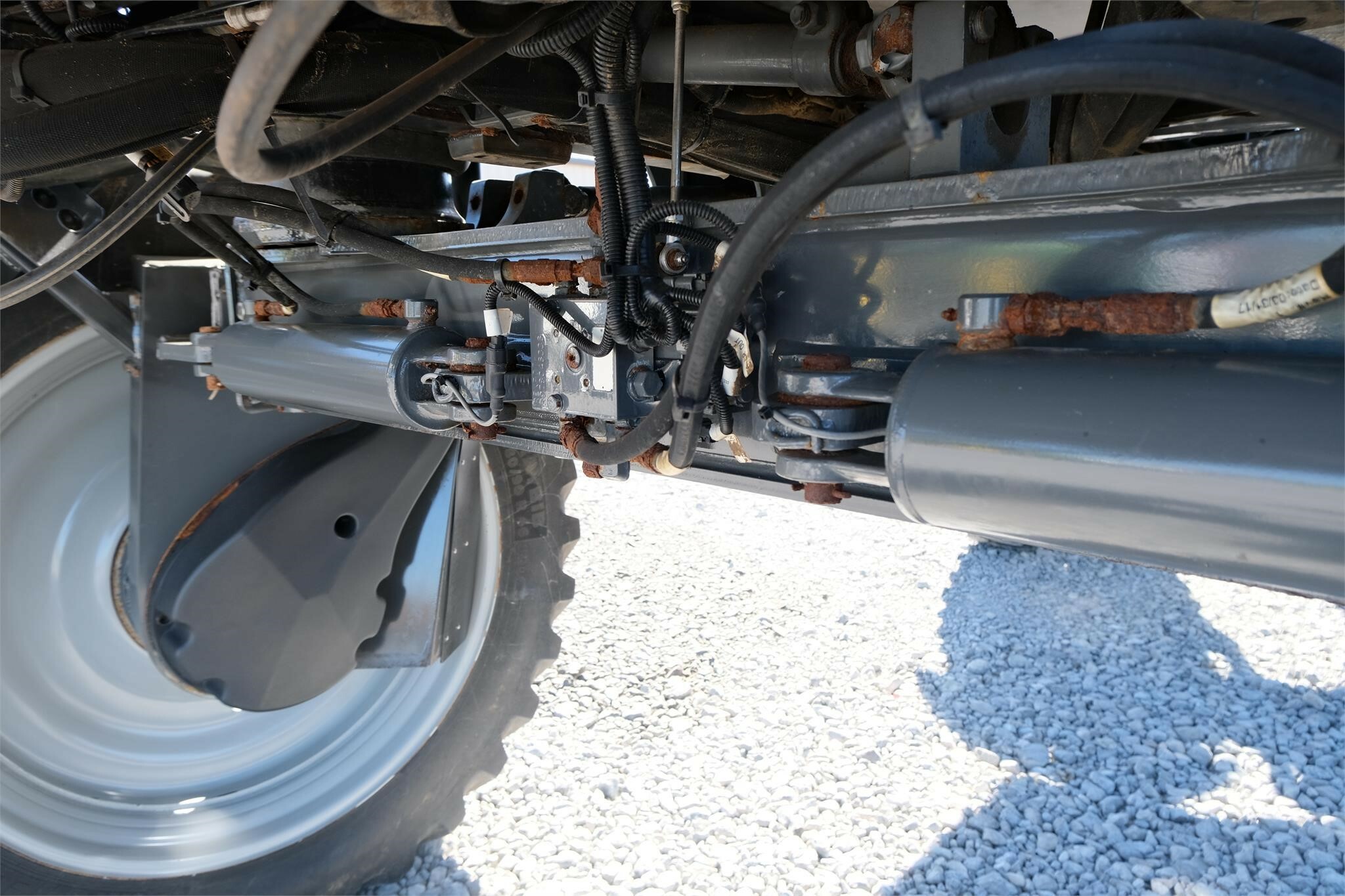 2017 Ag-Chem RoGator 1100B Self-Propelled Sprayer