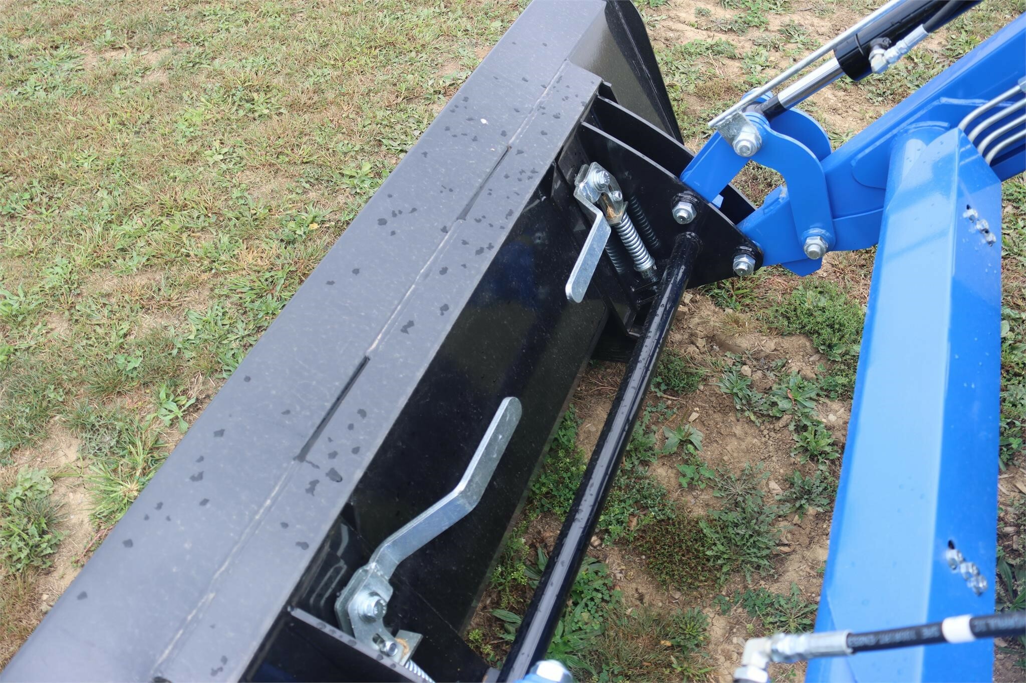  New Holland Workmaster 25 Tractor