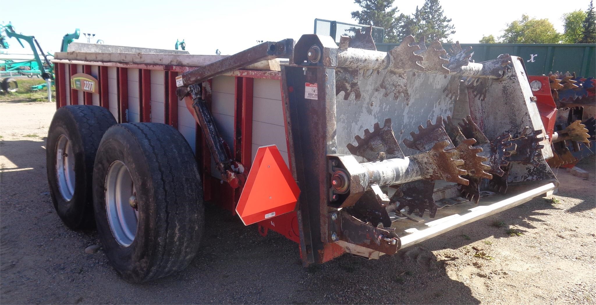 2020 Hagedorn HYDRA-SPREAD SERIES II 2277 Manure Spreader