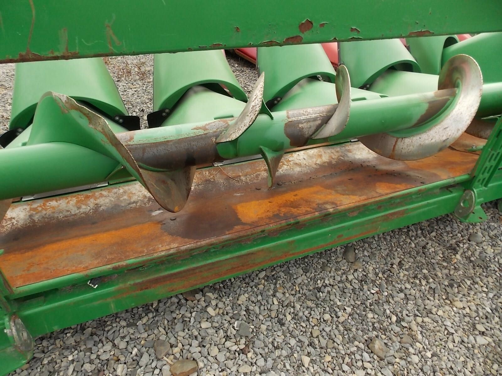 2011 John Deere 606C Corn Head