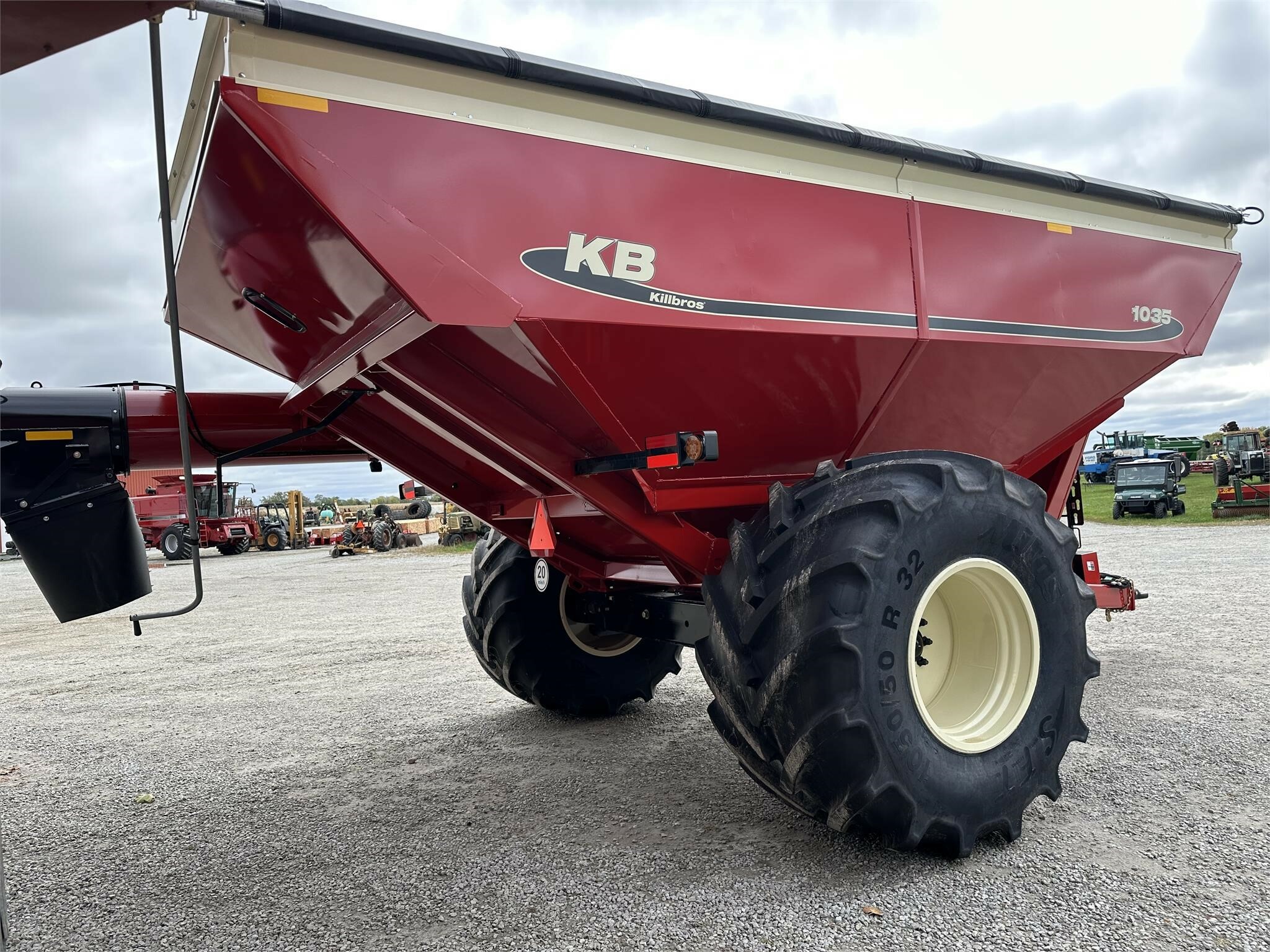 2023 Killbros 1035 Grain Cart