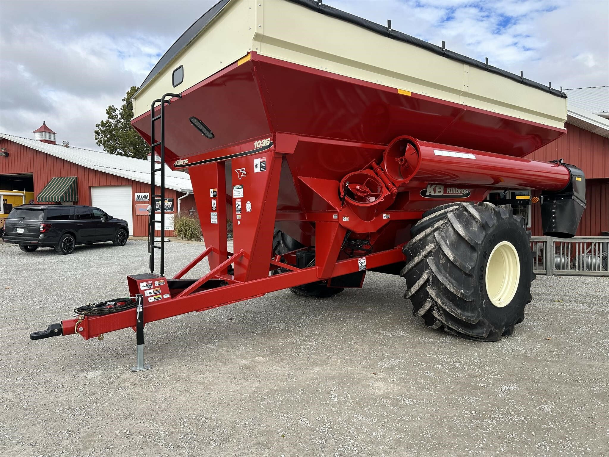 2023 Killbros 1035 Grain Cart