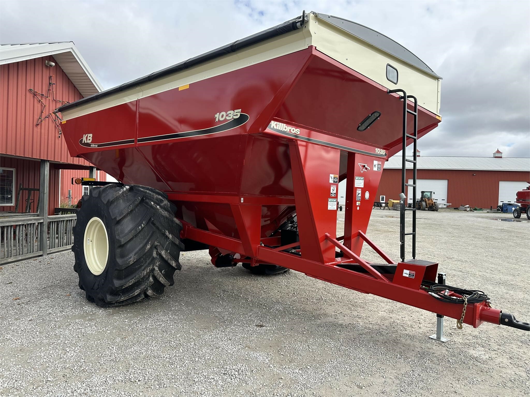 2023 Killbros 1035 Grain Cart