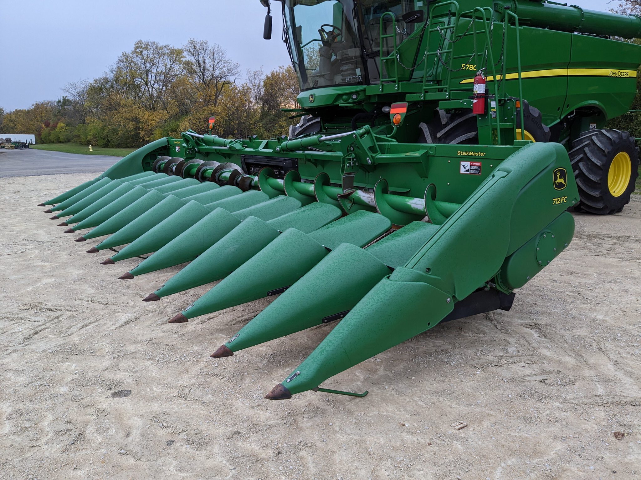 2020 John Deere 712FC STALKMASTER Corn Head - $103,900 | Machinery Pete