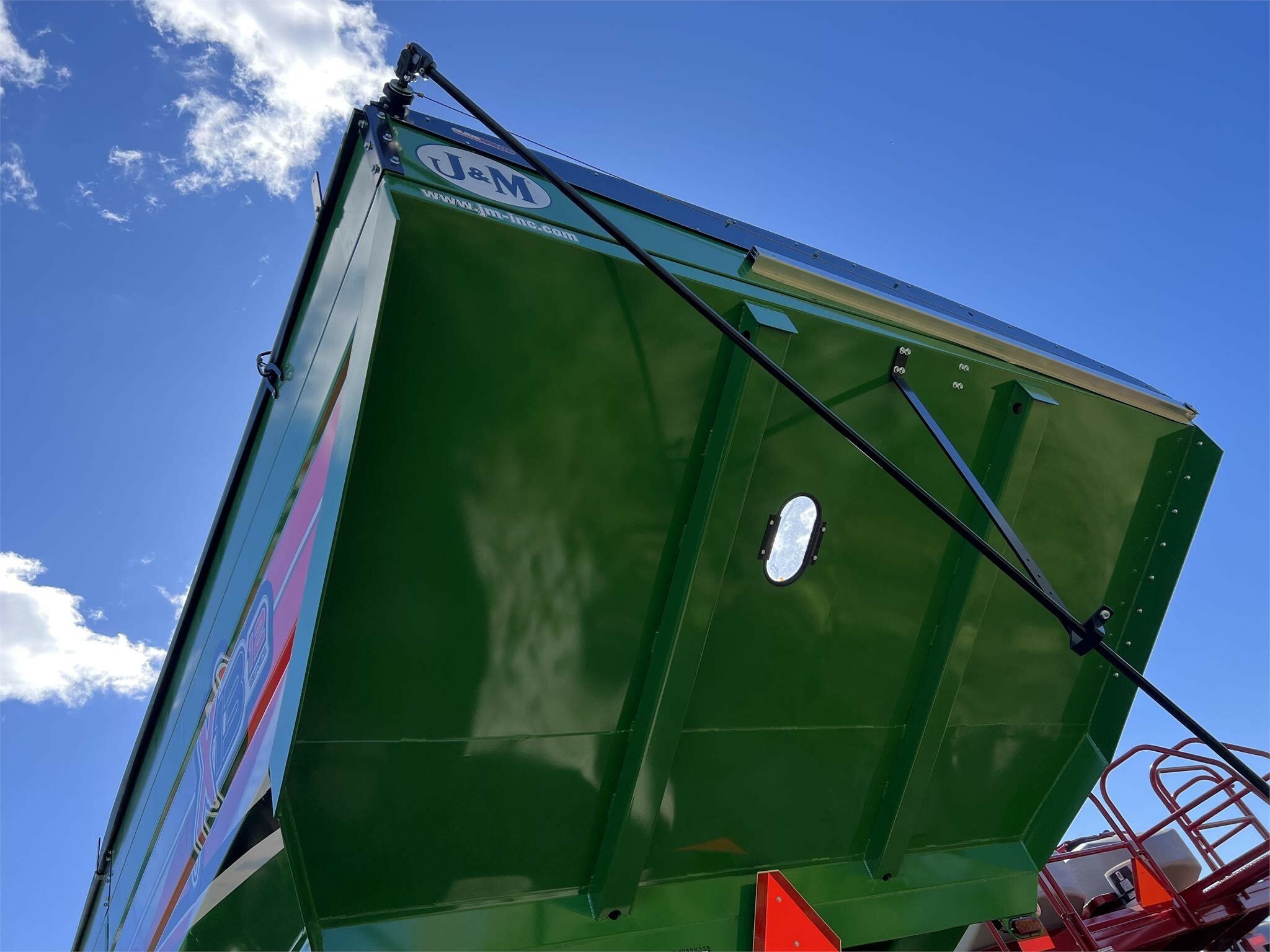 2023 J&M 1312-20S Grain Cart