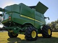 2015 John Deere S680 Combine