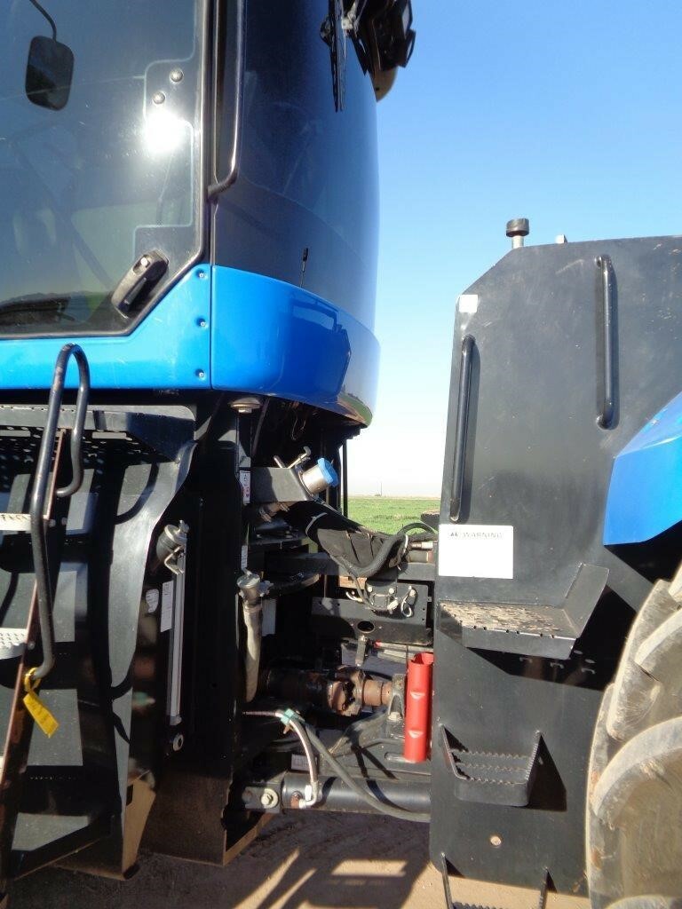 2013 New Holland T9.615 Tractor