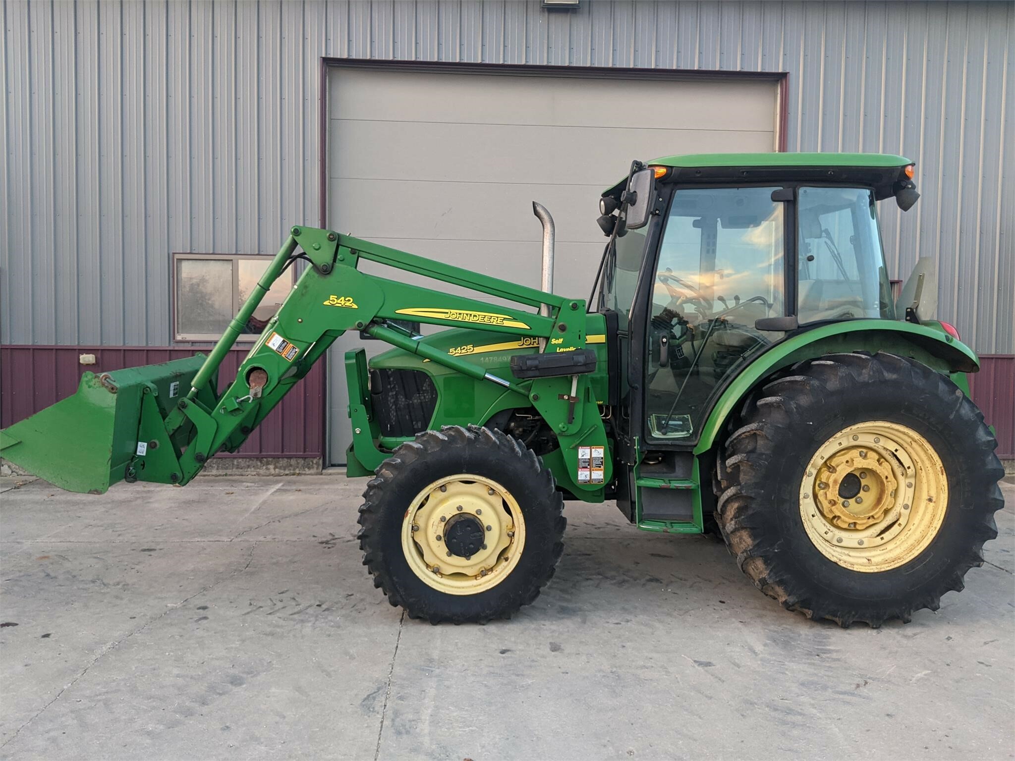 2008 John Deere 5425 Tractor