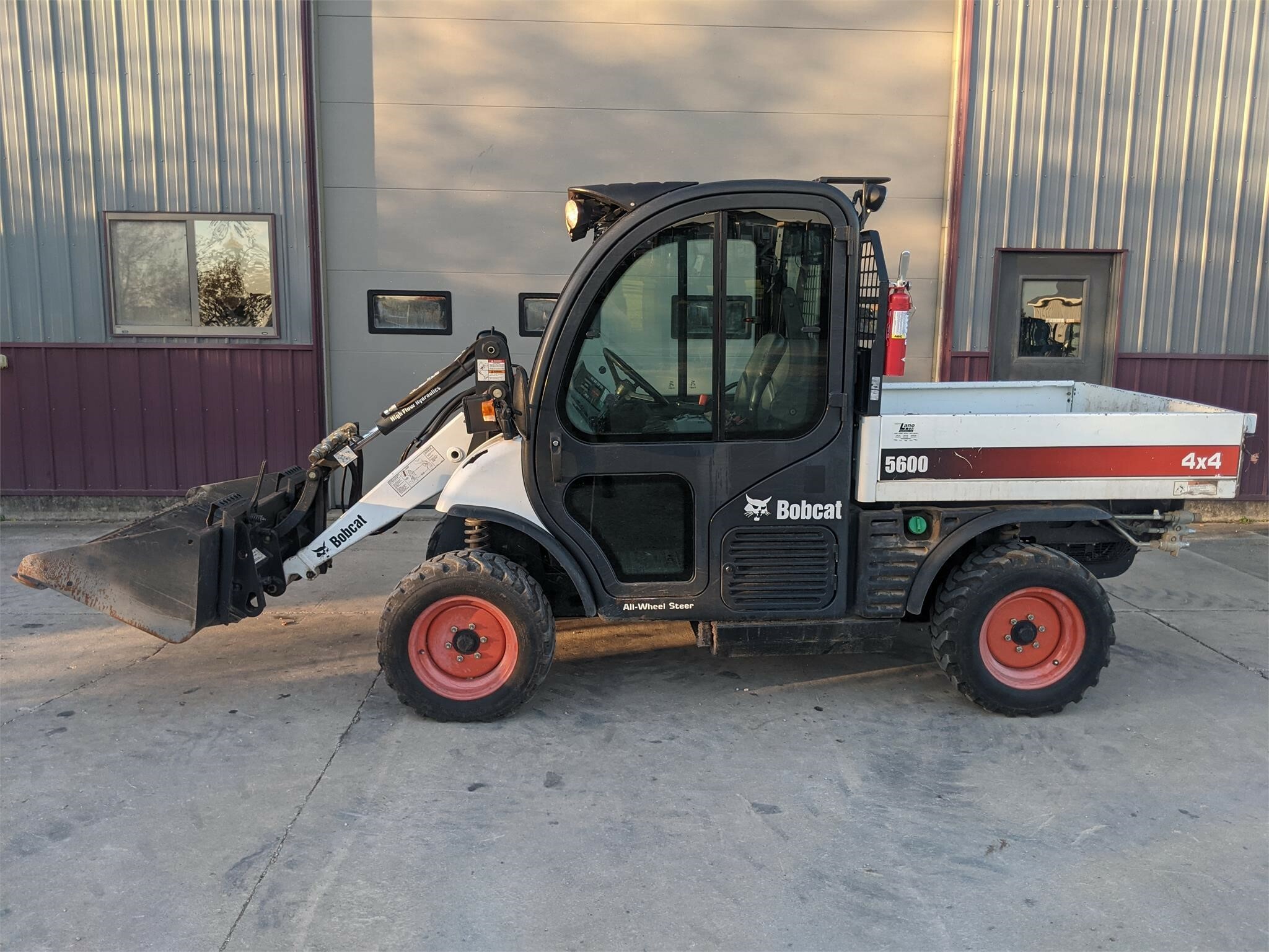 2011 Bobcat Toolcat 5600 ATVs and Utility Vehicle