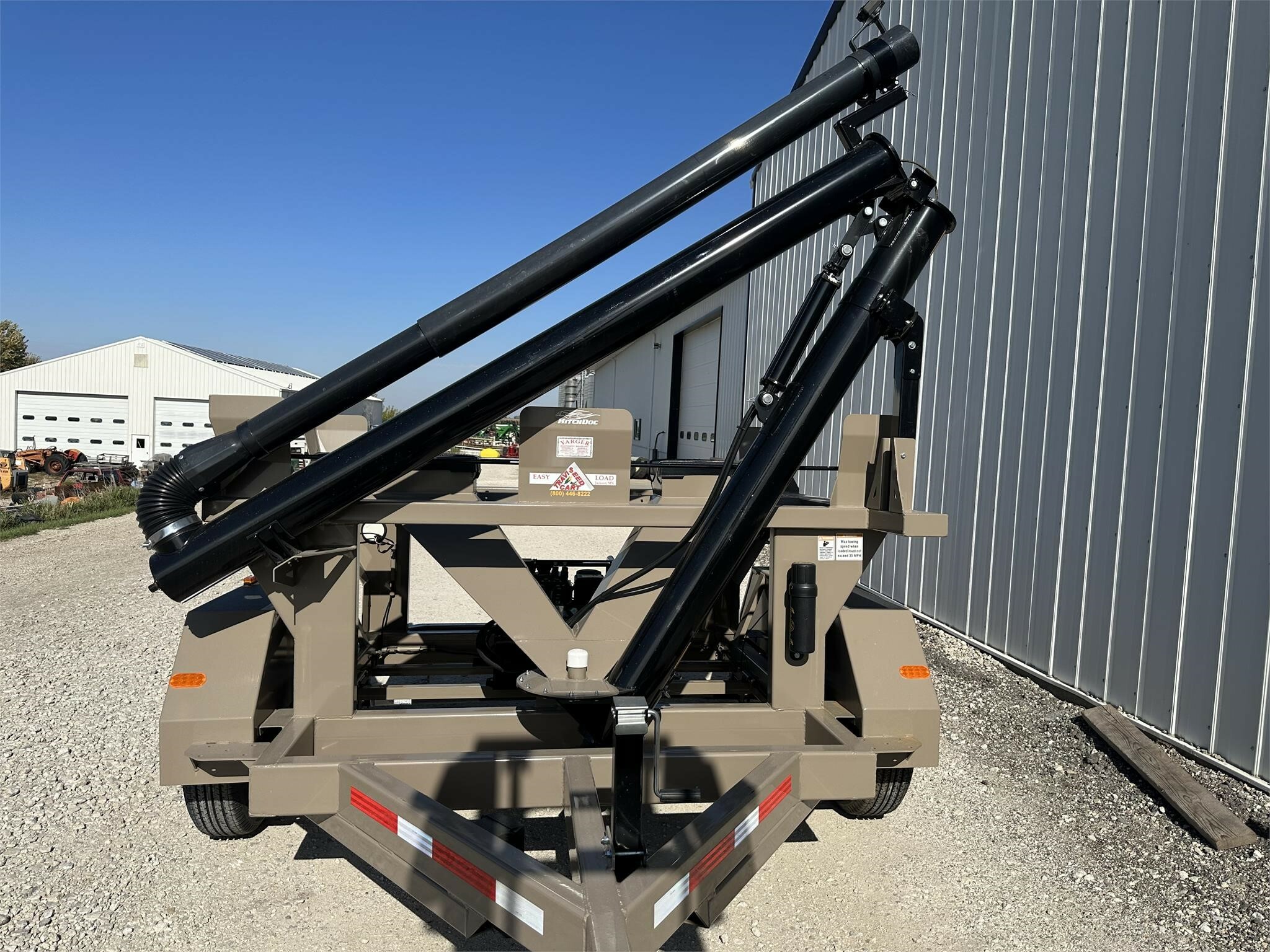  Travis Seed Cart HSC2000 Seed Tender