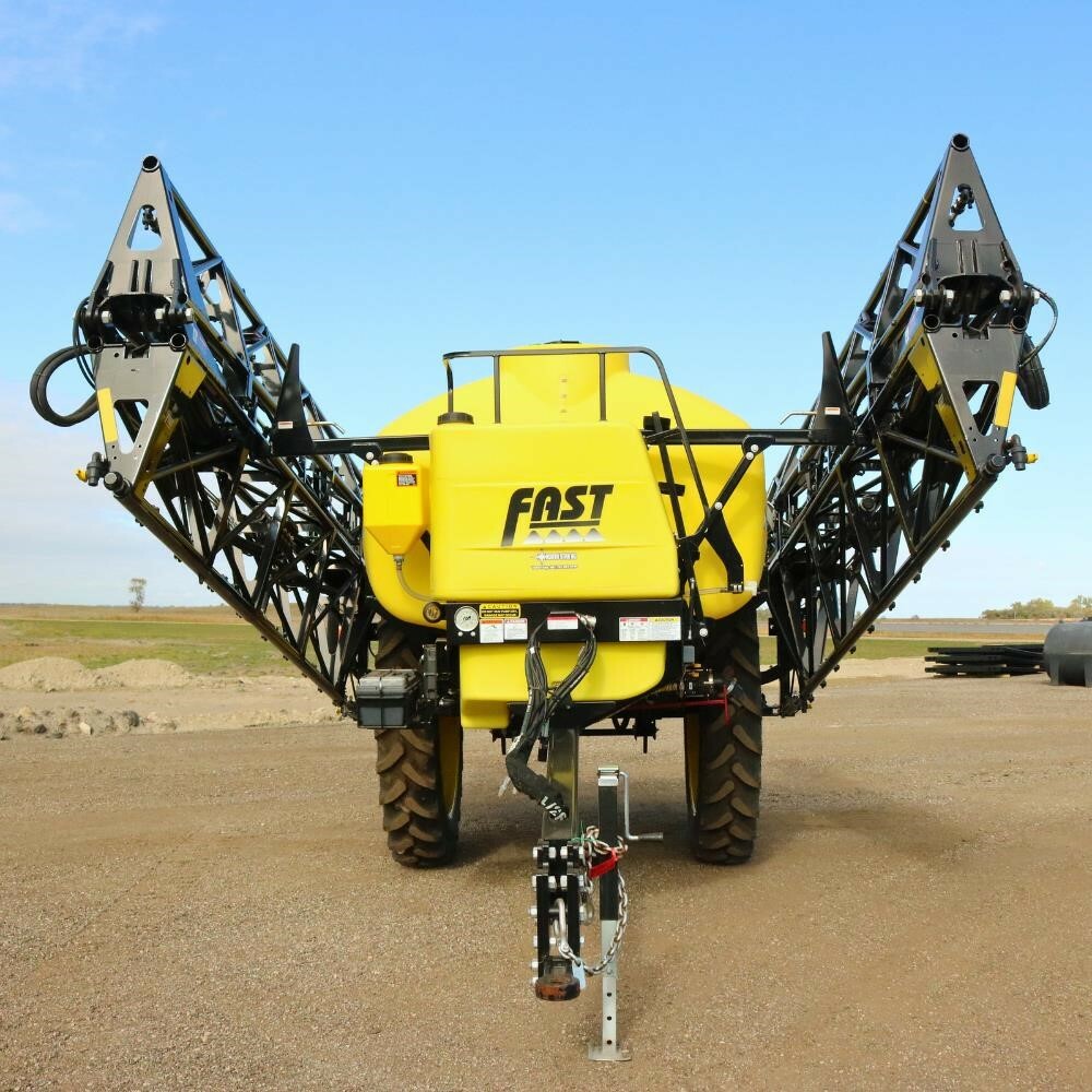 2025 Fast 9518 Pull-Type Sprayer