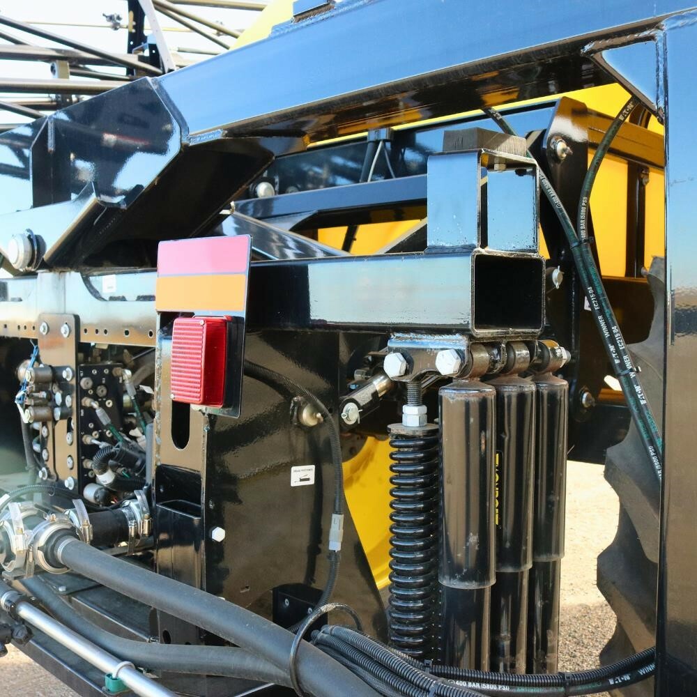 2025 Fast 9518 Pull-Type Sprayer