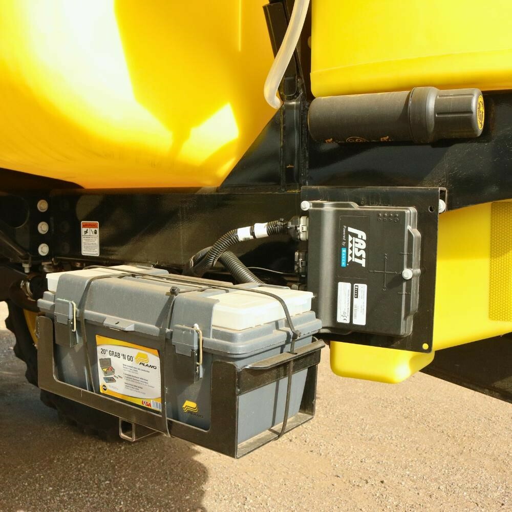 2025 Fast 9518 Pull-Type Sprayer