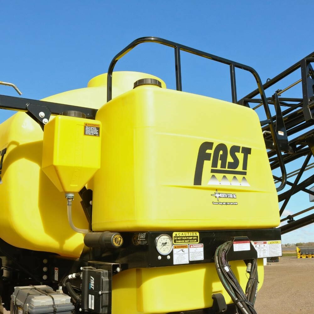 2025 Fast 9518 Pull-Type Sprayer