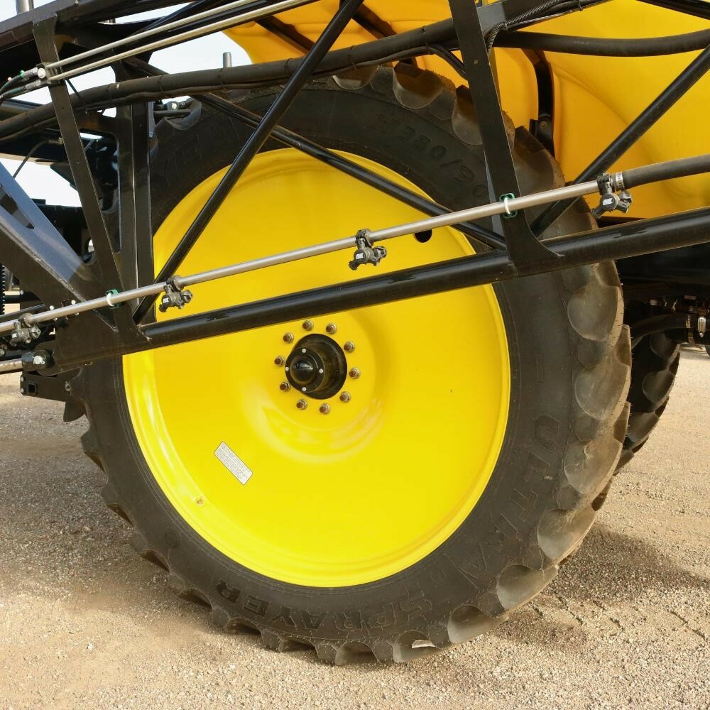 2025 Fast 9518 Pull-Type Sprayer