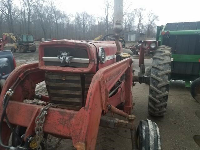  Massey Ferguson 165 Tractor