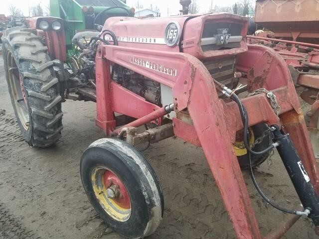  Massey Ferguson 165 Tractor