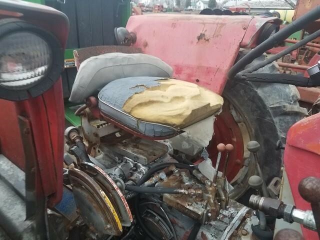  Massey Ferguson 165 Tractor