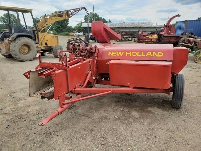 New Holland Hayliner 268 Small Square Baler
