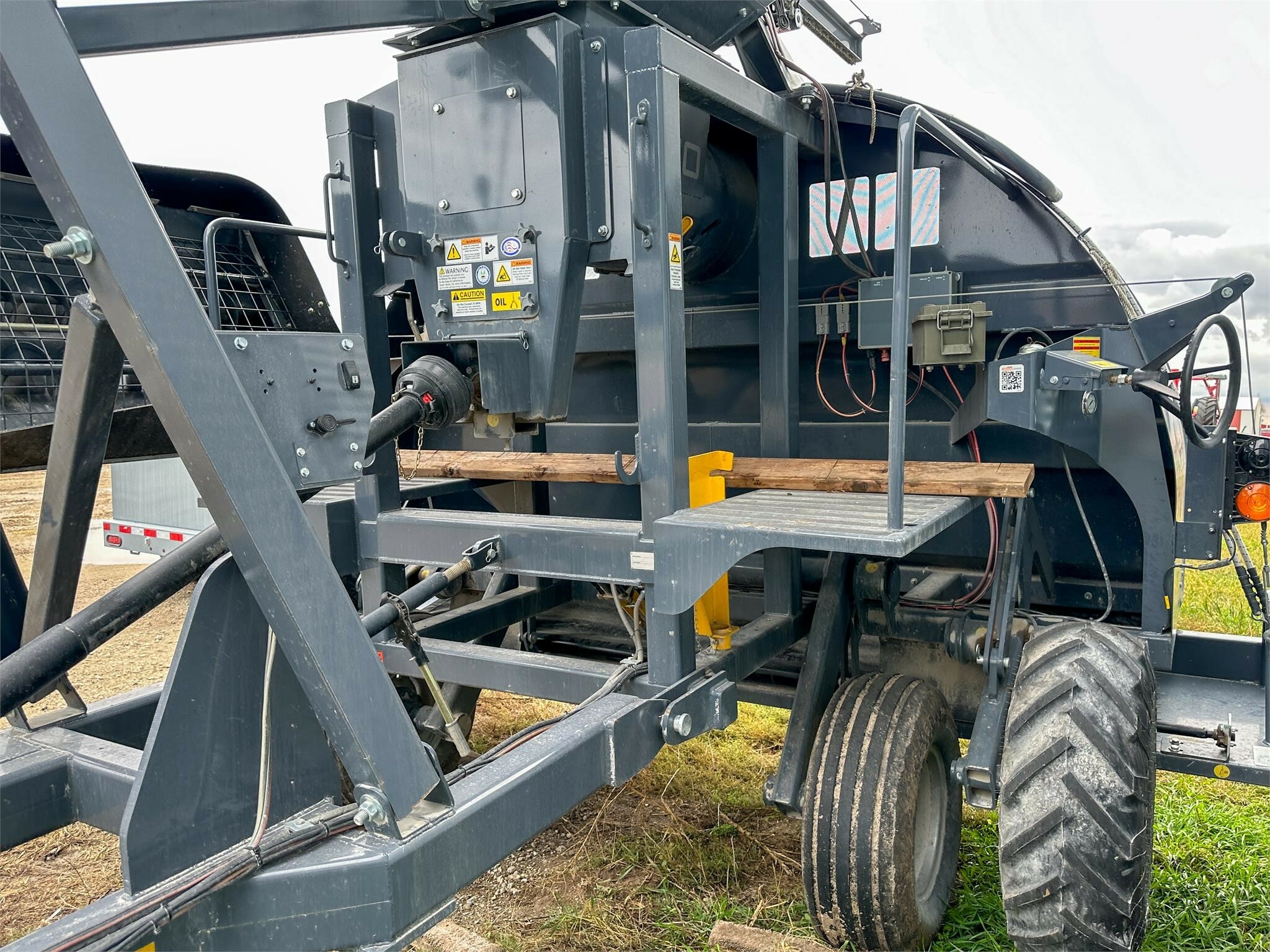 2026 Loftness XLB10 Grain Bagger