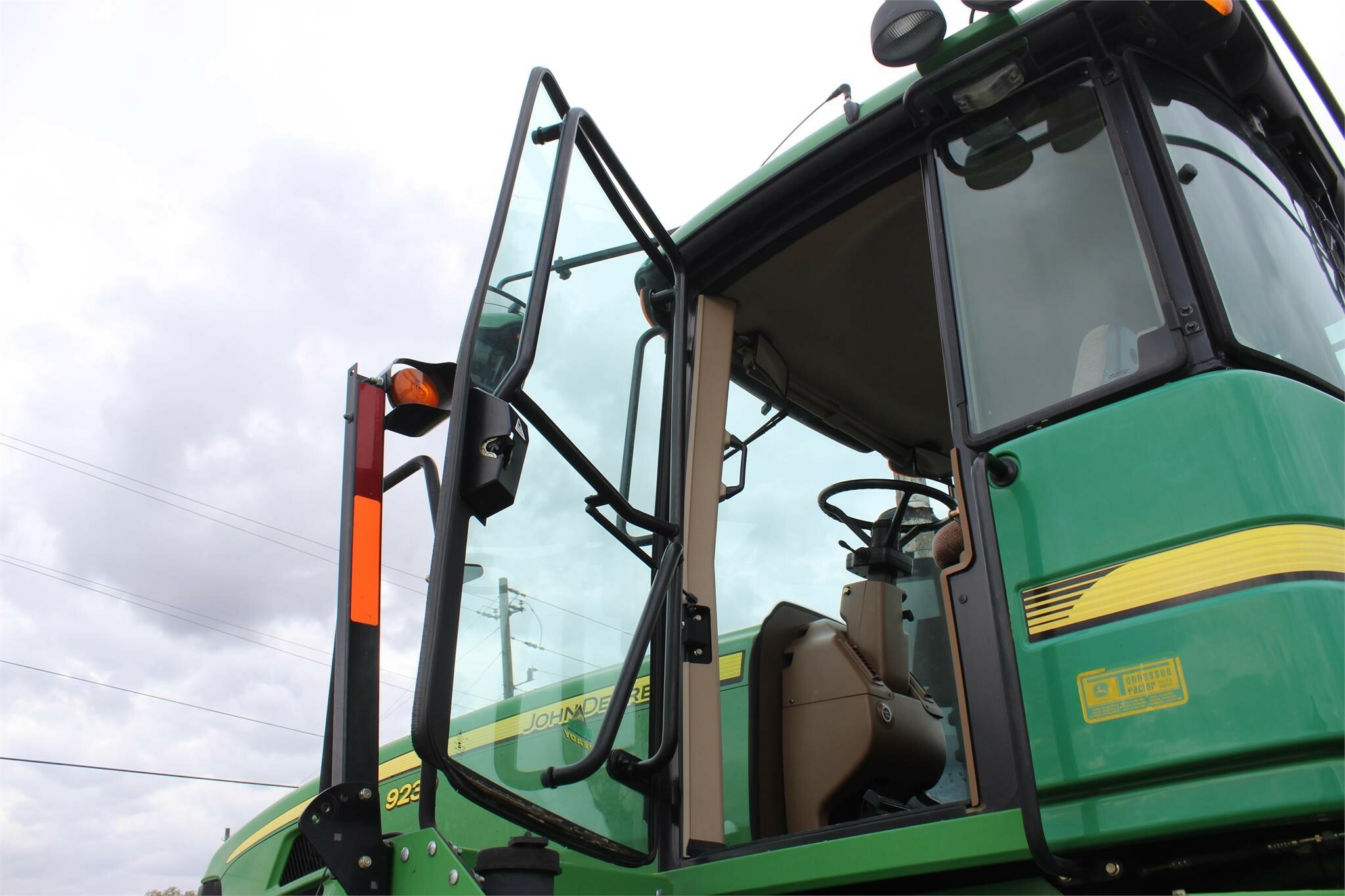 2011 John Deere 9230 Tractor