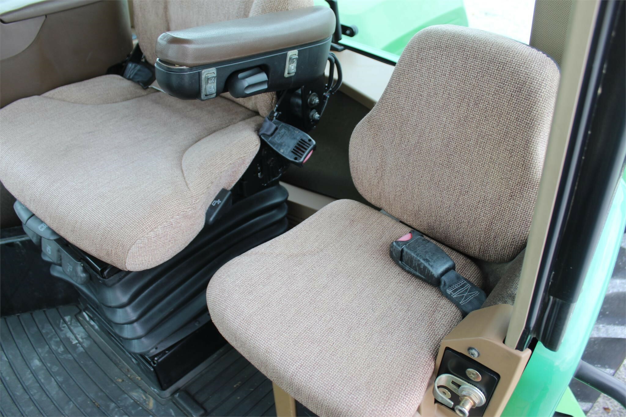 2011 John Deere 9230 Tractor