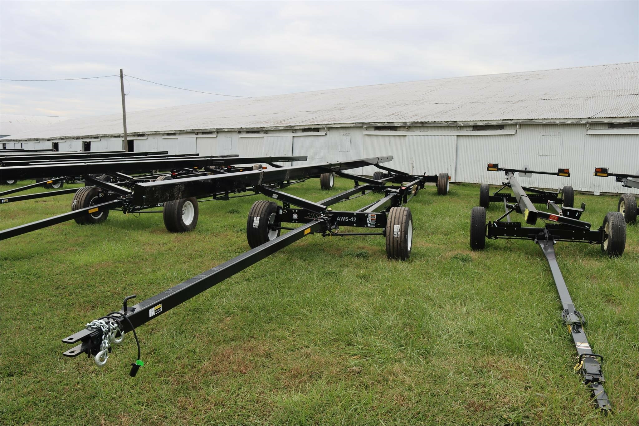  Unverferth AWS42 Header Trailer