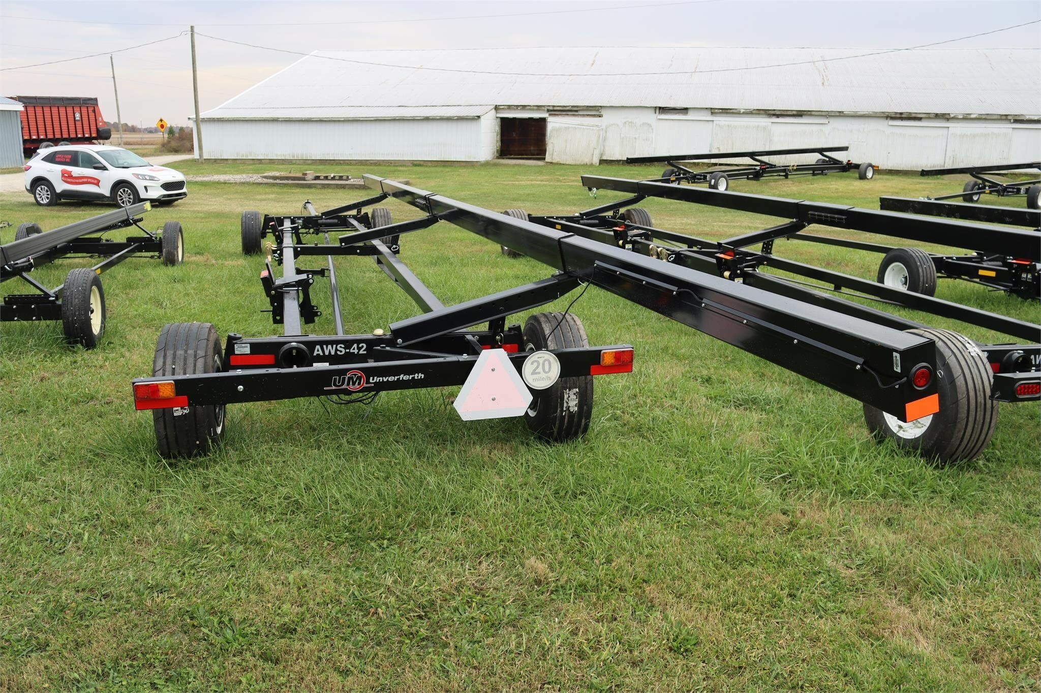  Unverferth AWS42 Header Trailer