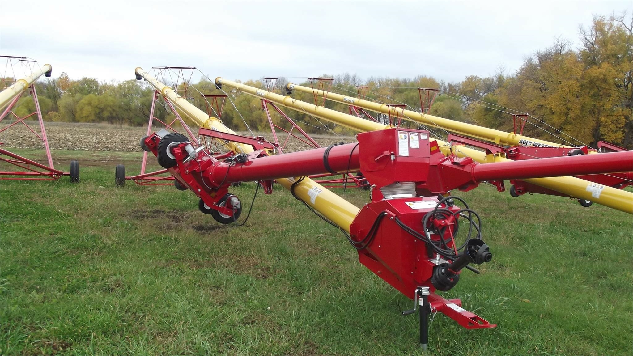 2023 Westfield MKX100-73 Augers and Conveyor