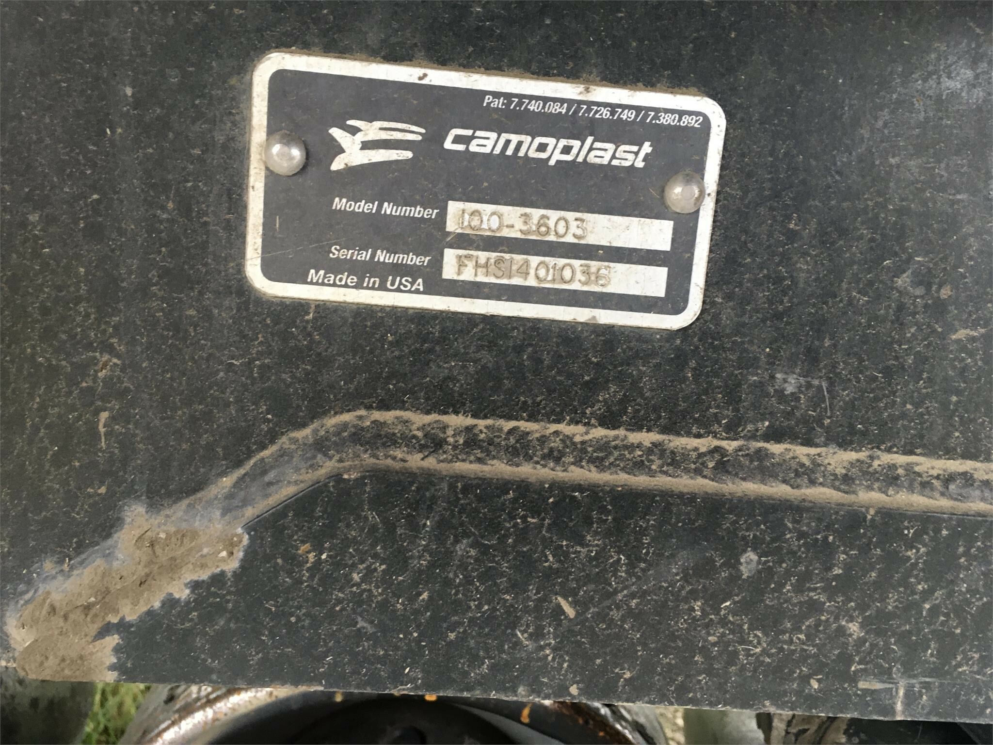  J&M 1051-22T Grain Cart