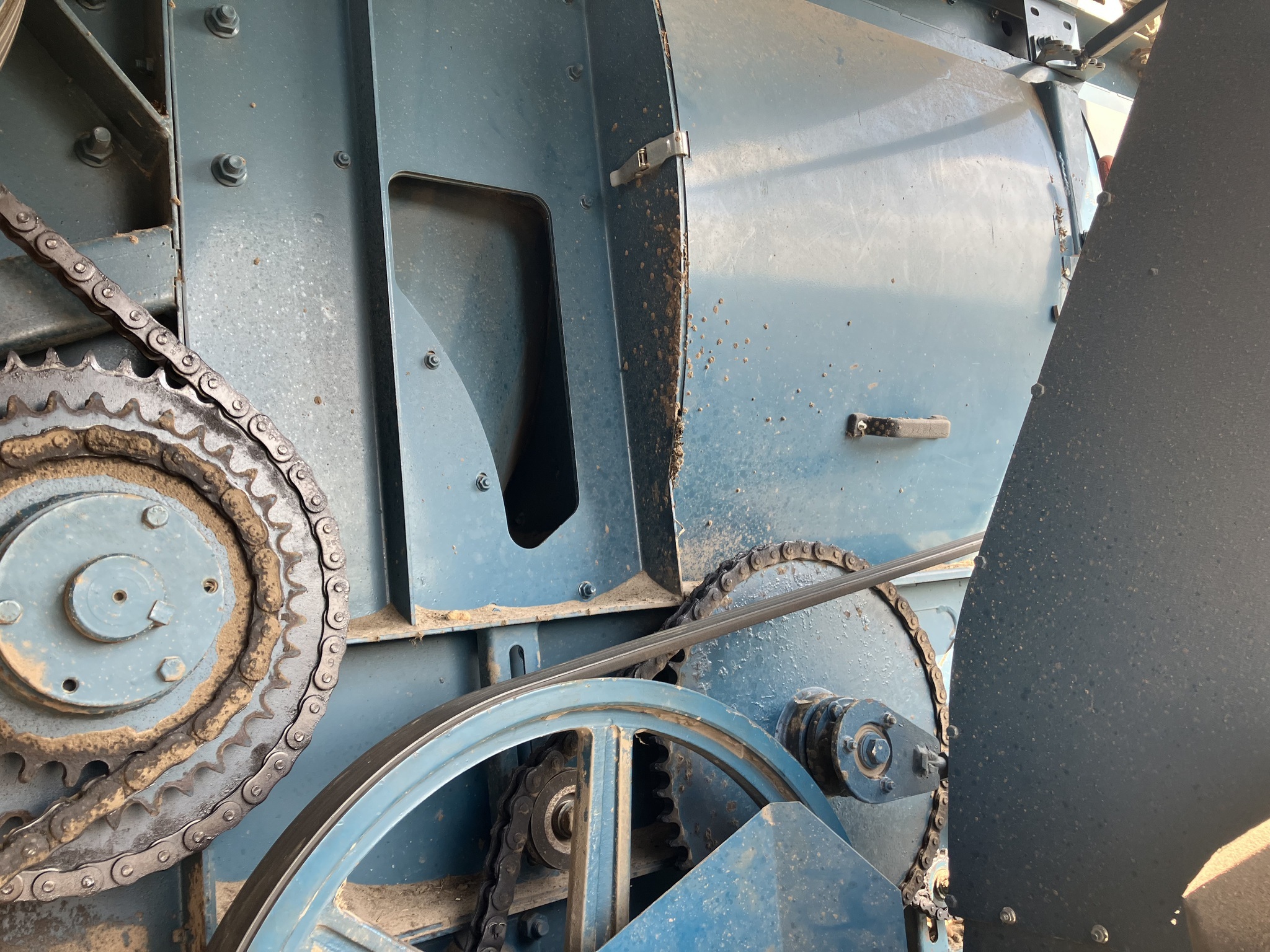 2020 Amadas AR2200 Peanut Equipment