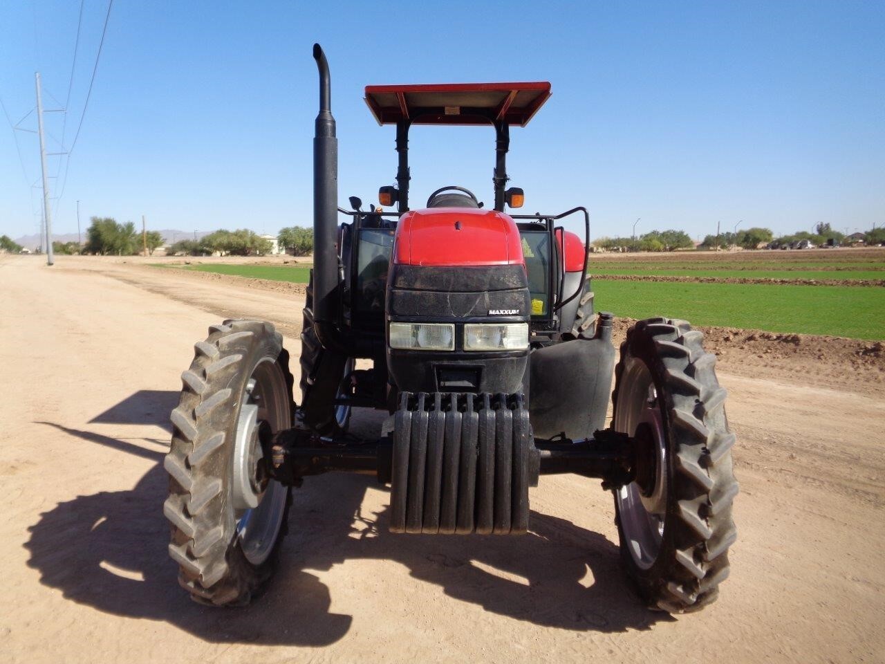 2005 Case IH MXU125 Tractor