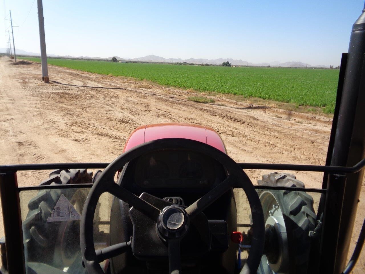 2005 Case IH MXU125 Tractor