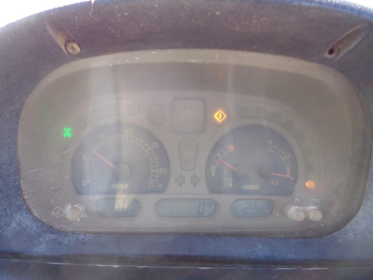 2005 Case IH MXU125 Tractor