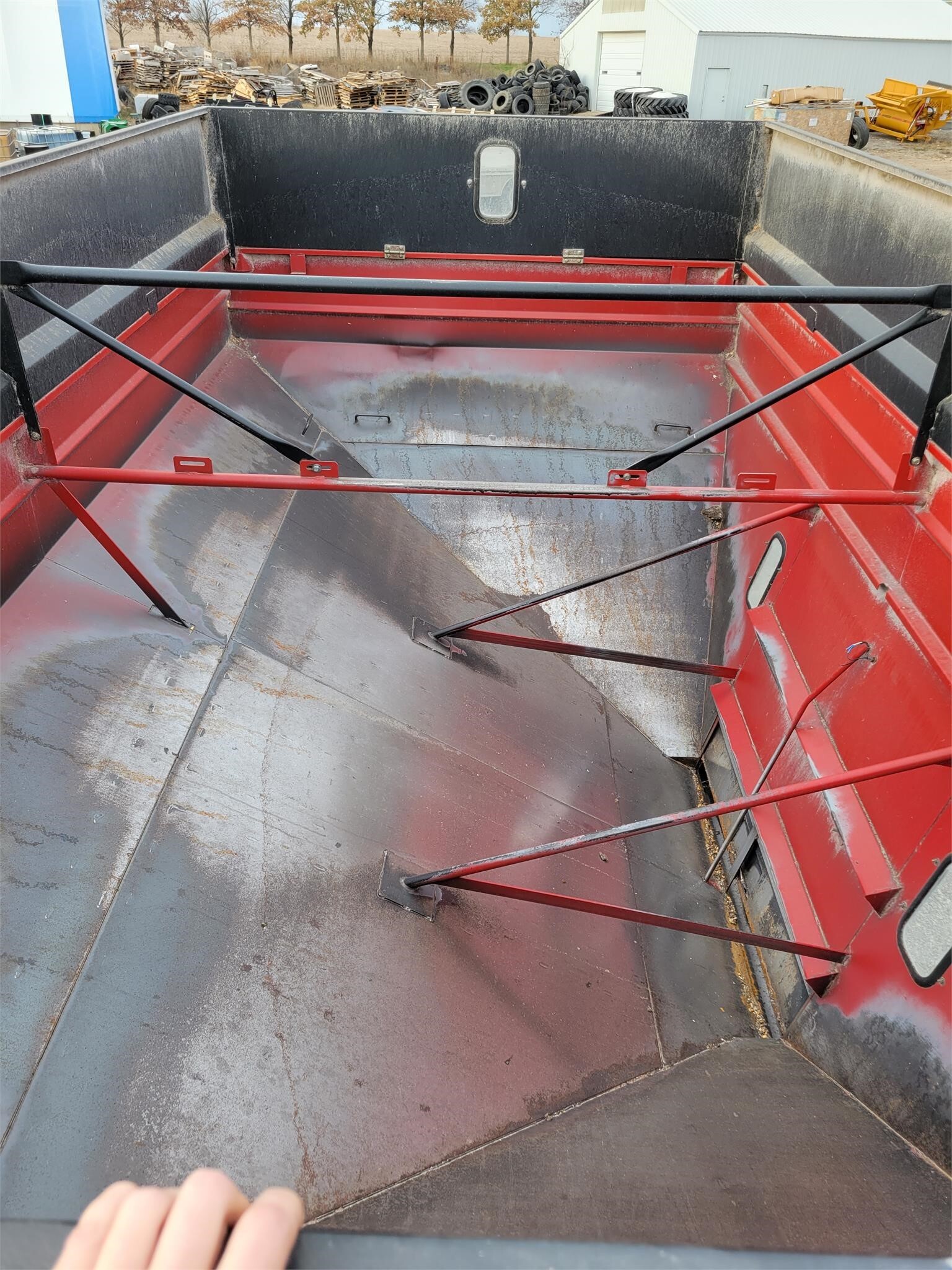 2009 Brent 644 Gravity Wagon