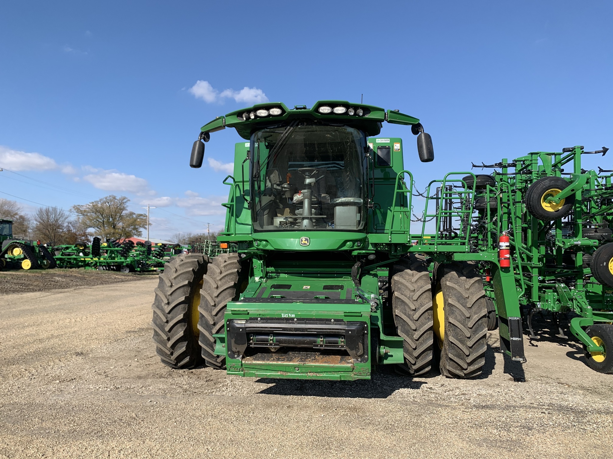 2023 John Deere S780 Combine